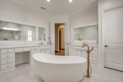 1201 Bluff Springs Drive Fort Worth TX 76052