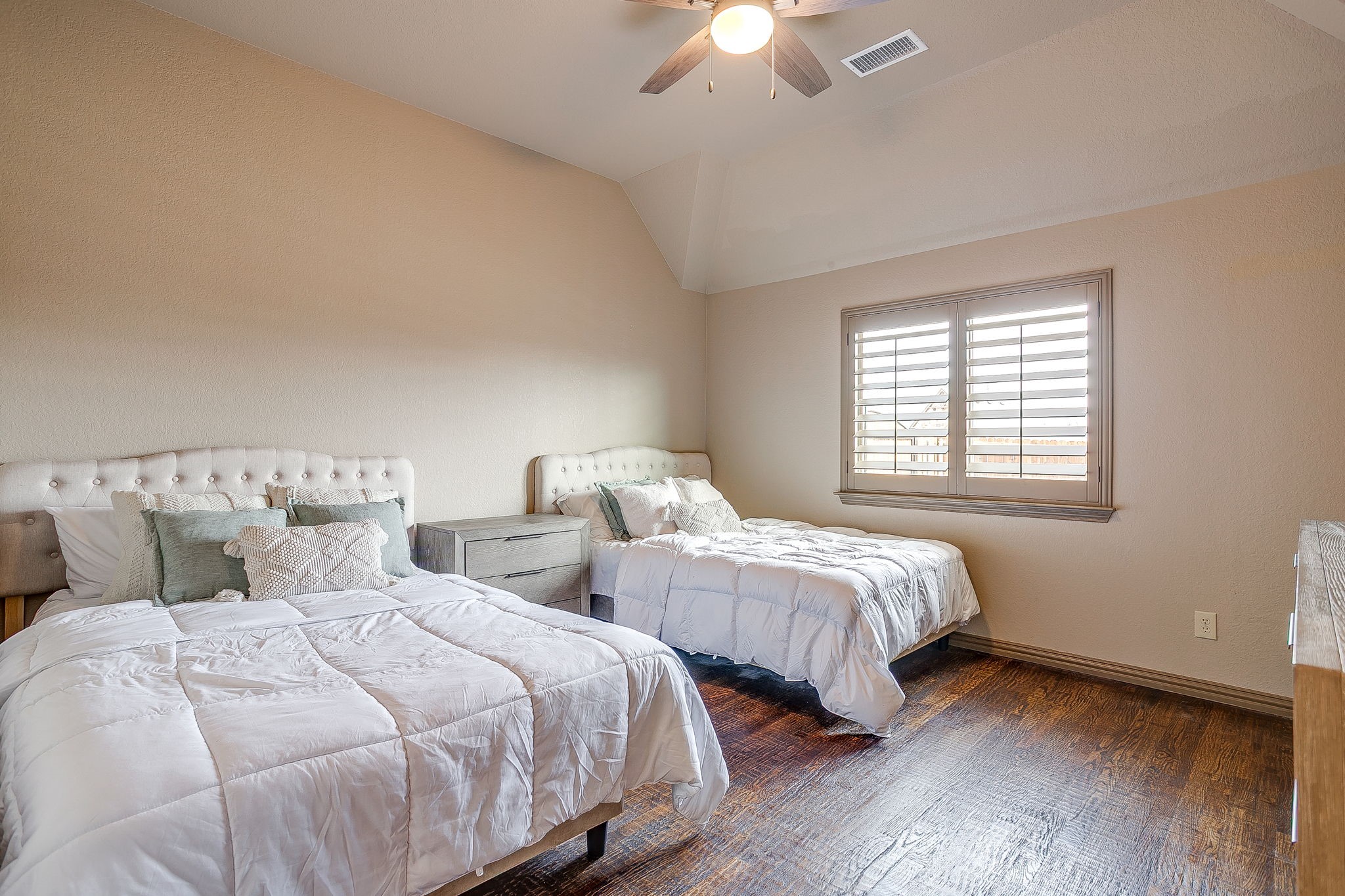 1201 Bluff Springs Drive Fort Worth TX 76052