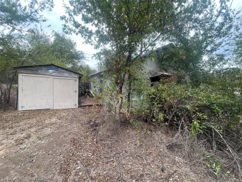 210 & 212 W 2nd Street Breckenridge TX 76424