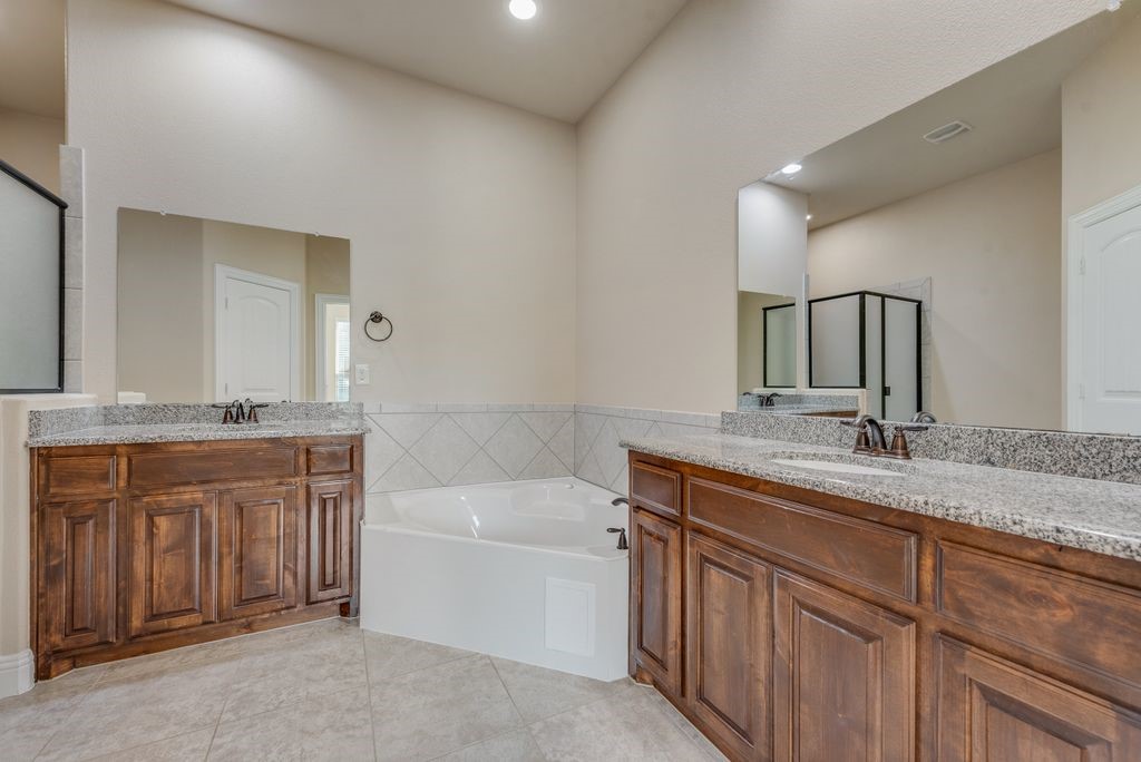1400 Lauren Creek Lane Mckinney TX 75072