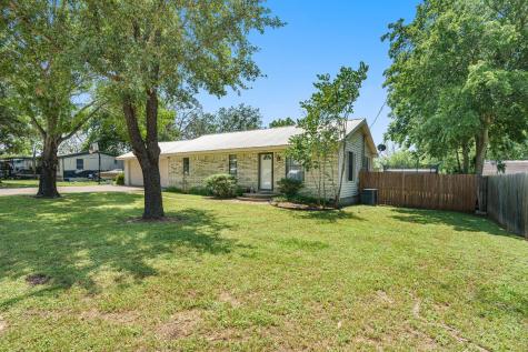 306 Boyd Street Cleburne TX 76031