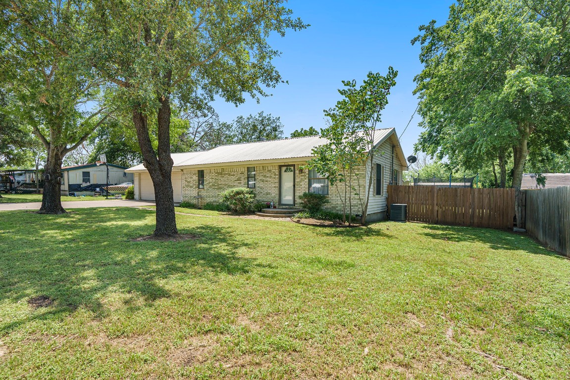 306 Boyd Street Cleburne TX 76031