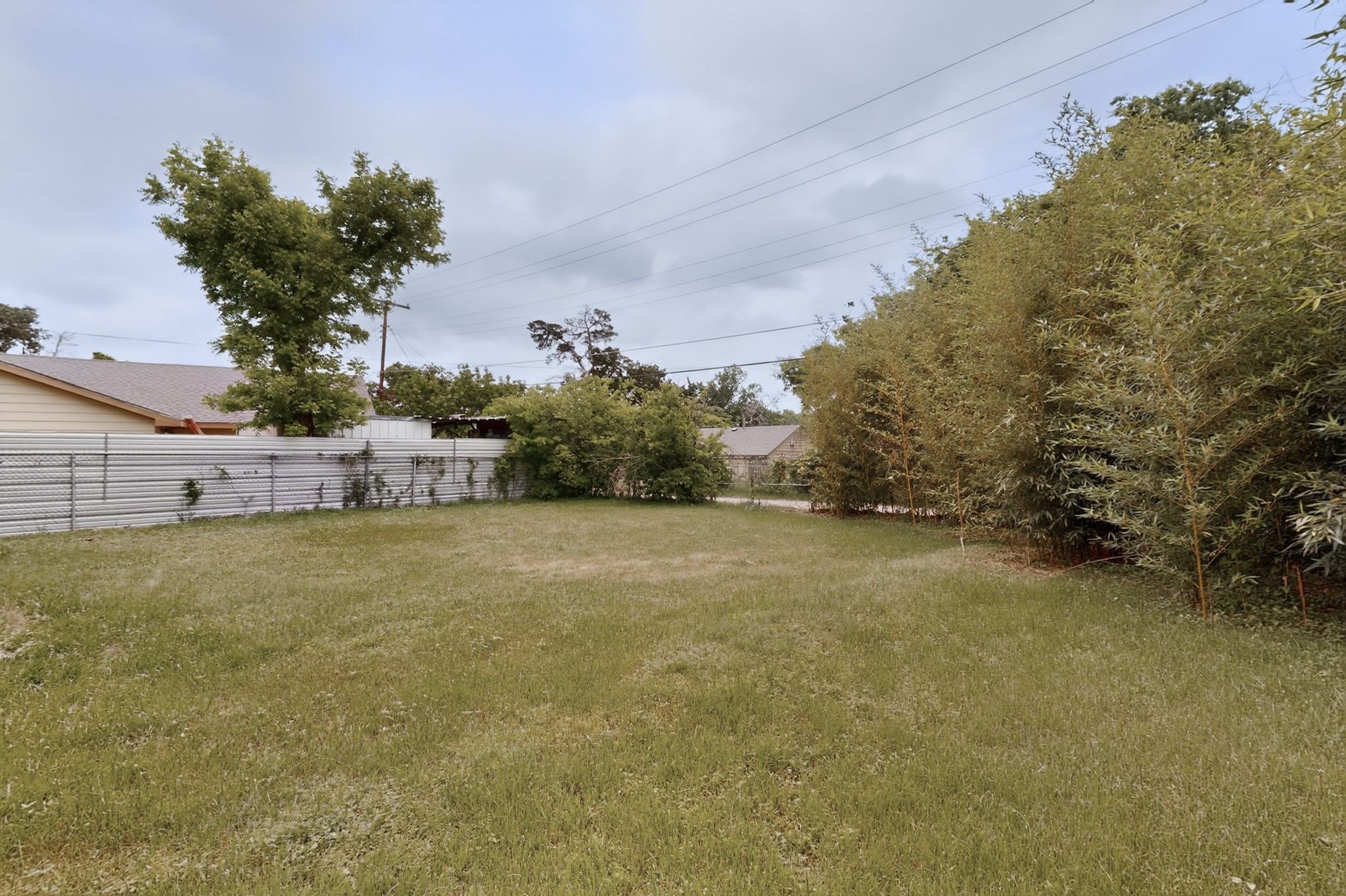 1220 Alaska Avenue Dallas TX 75216