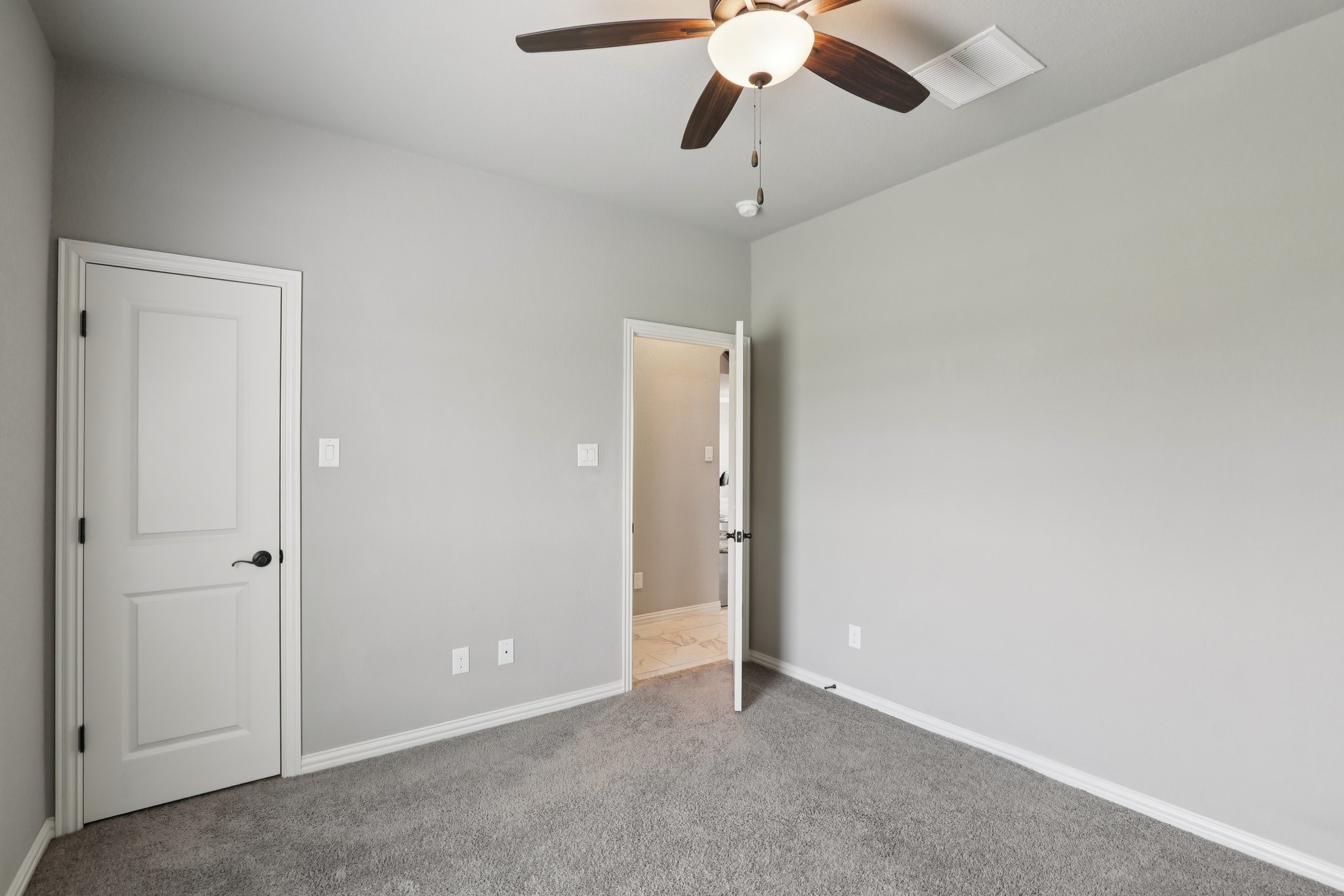 1020 Jesse James Lane Springtown TX 76082