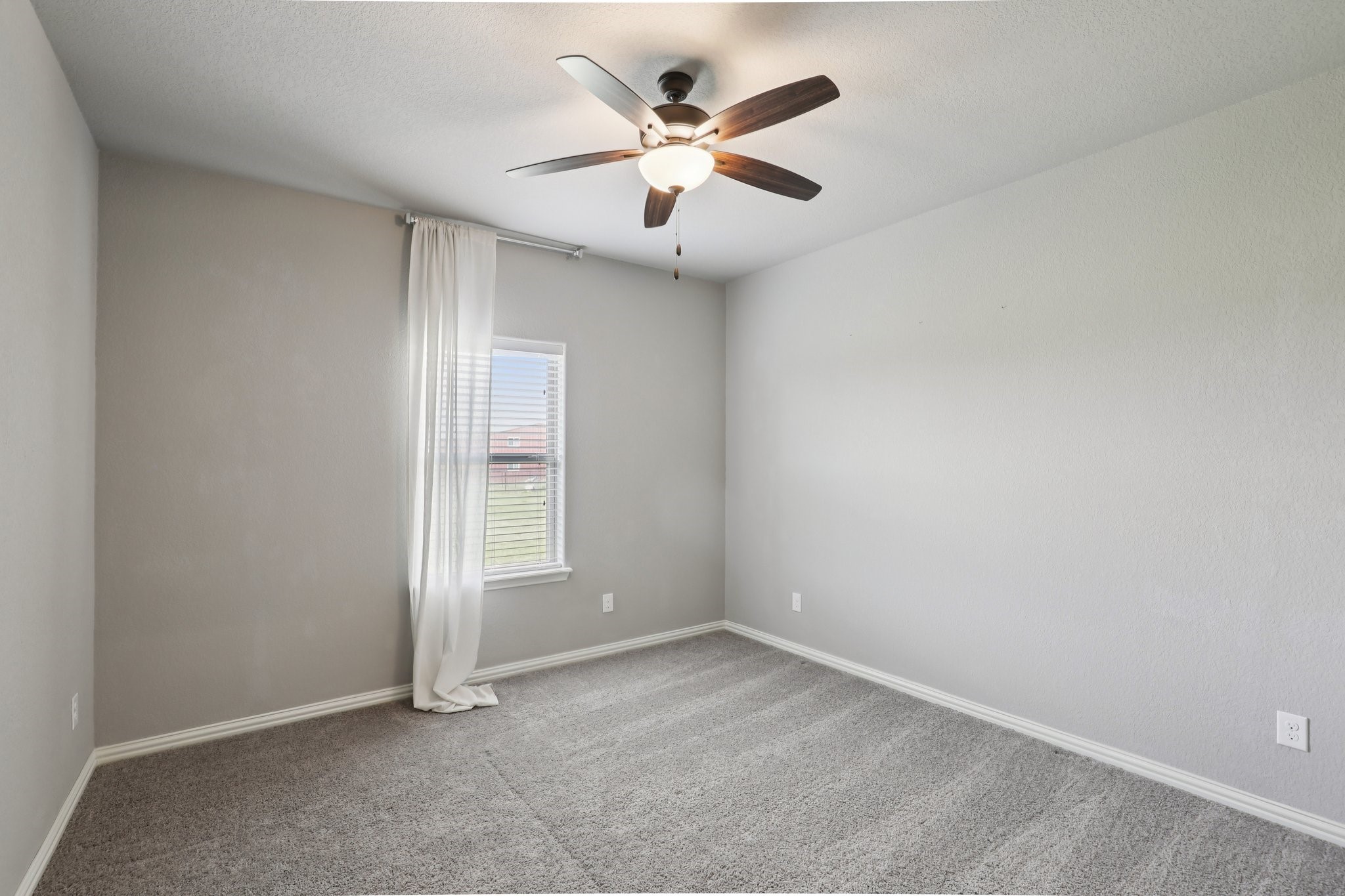 1020 Jesse James Lane Springtown TX 76082