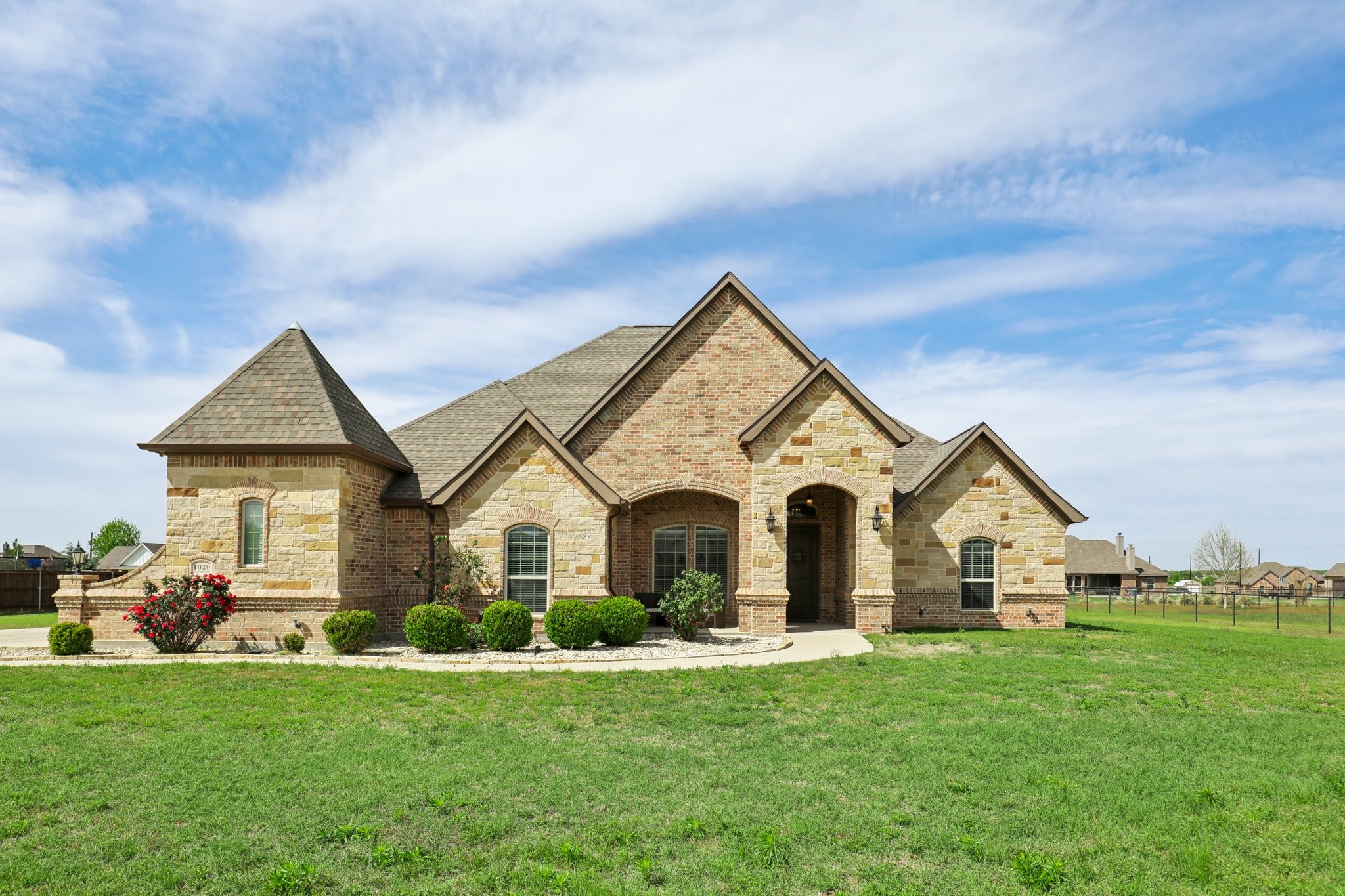 1020 Jesse James Lane Springtown TX 76082