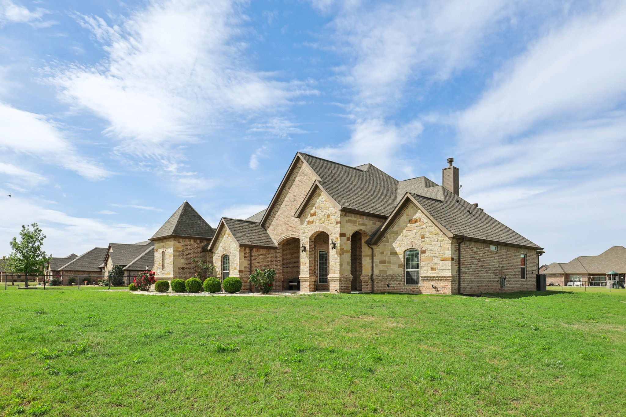 1020 Jesse James Lane Springtown TX 76082