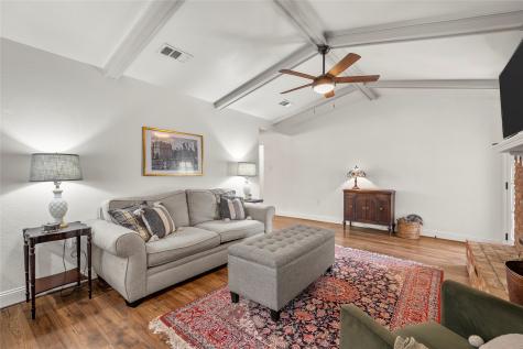 1712 Laurel Lake Drive Waco TX 76710