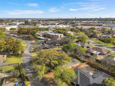1712 Laurel Lake Drive Waco TX 76710