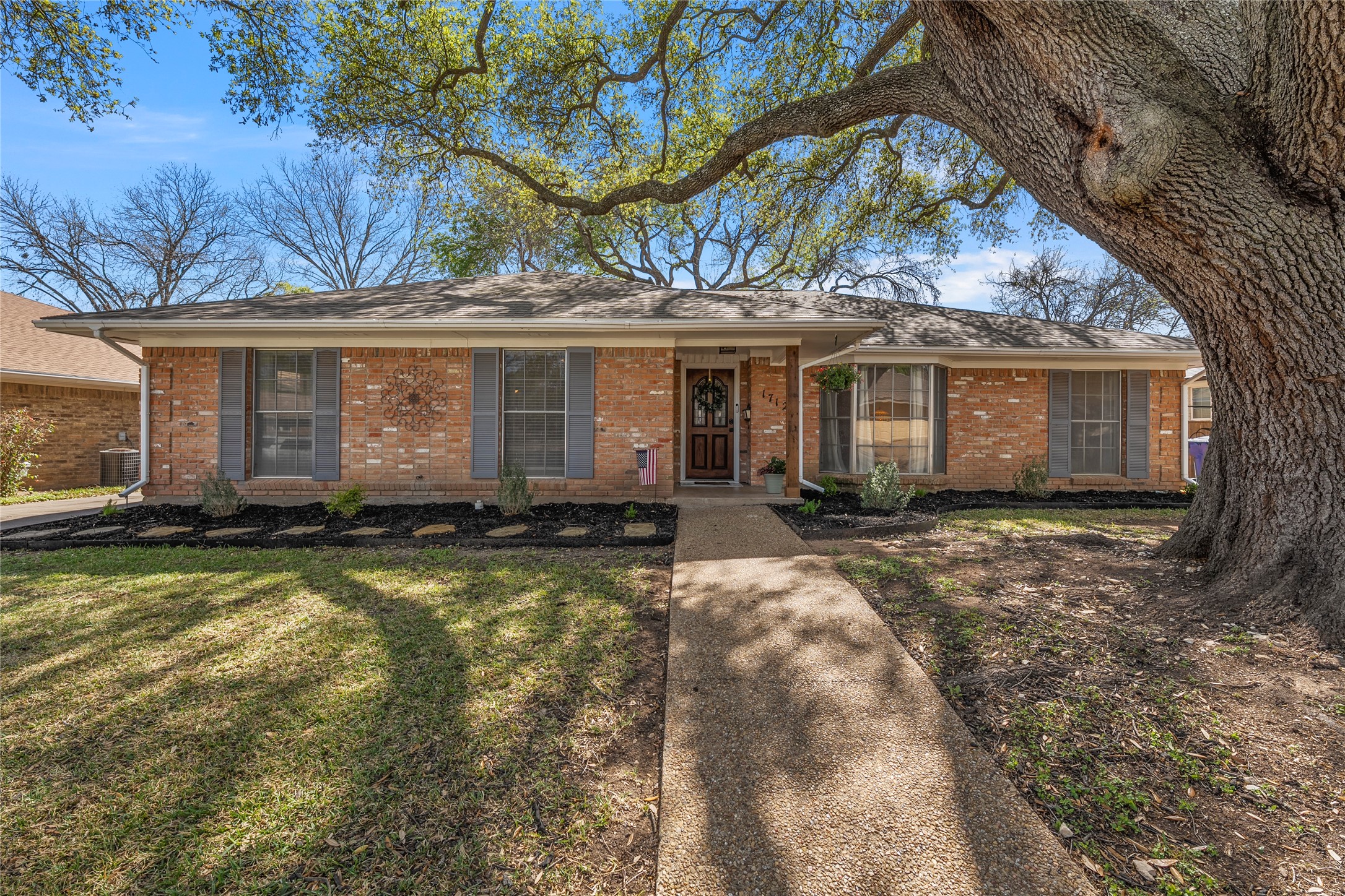 1712 Laurel Lake Drive Waco TX 76710