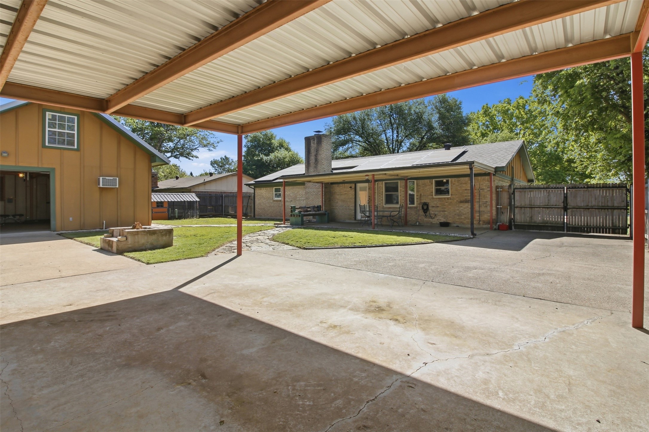 1018 Princeton Place Cleburne TX 76033