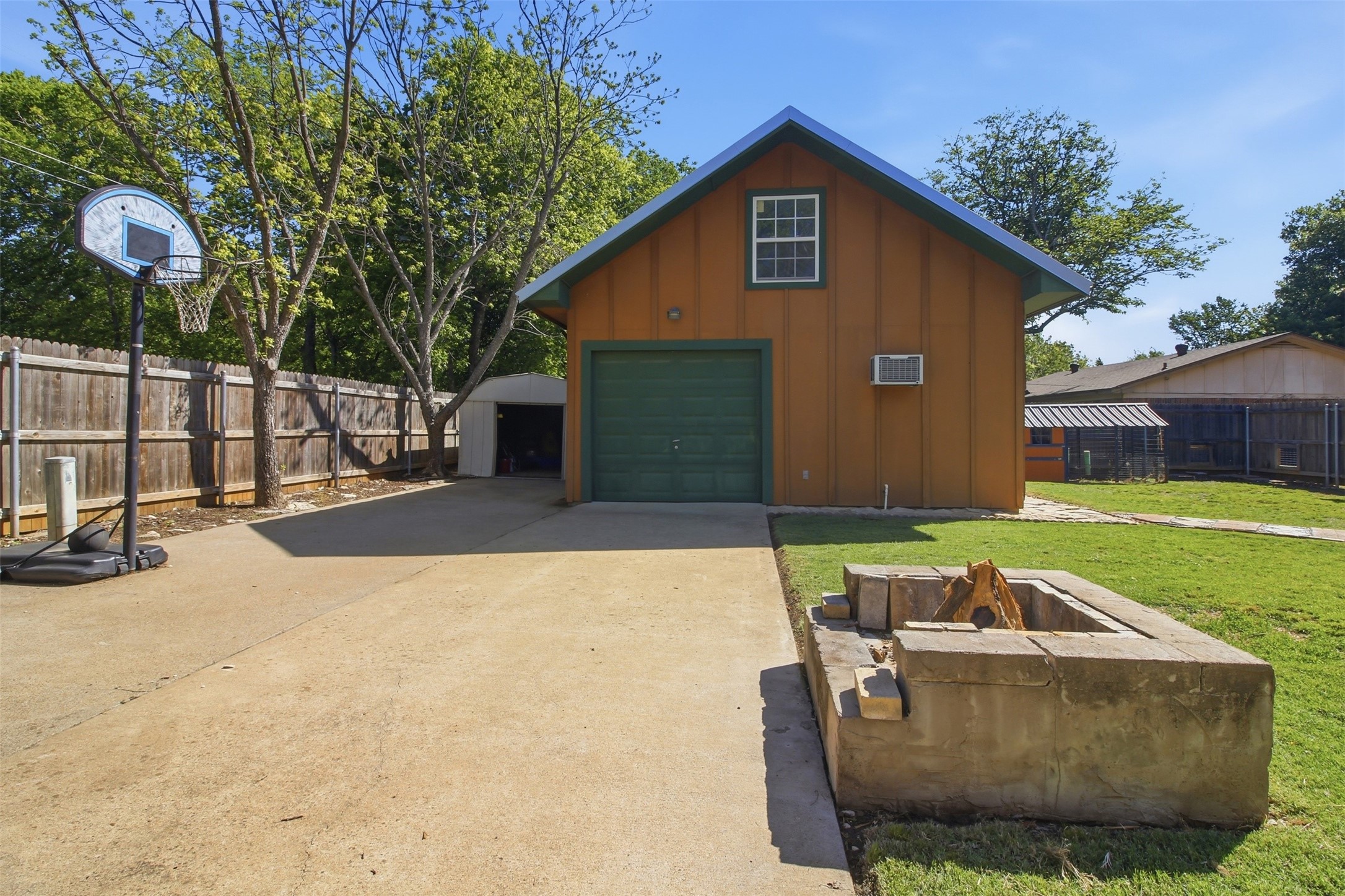 1018 Princeton Place Cleburne TX 76033