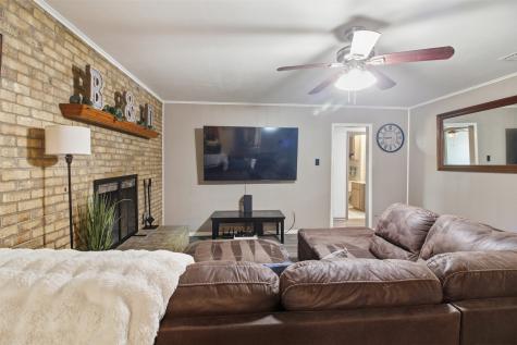 1018 Princeton Place Cleburne TX 76033