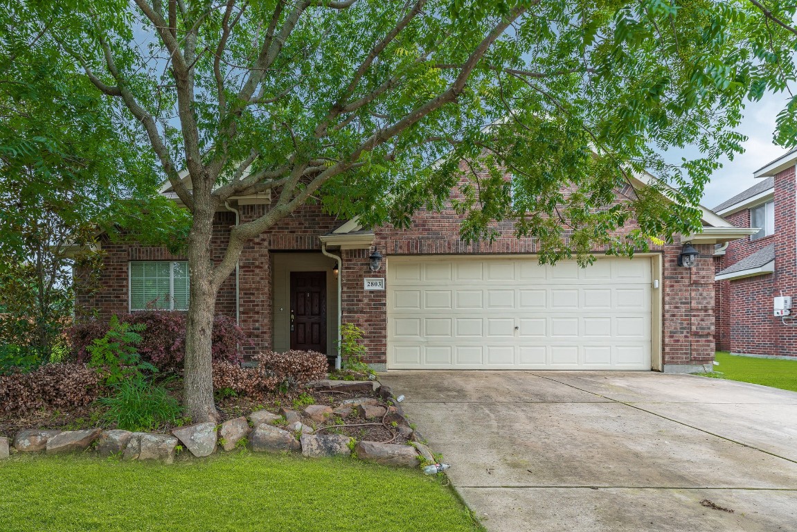 2803 Prado Grand Prairie TX 75054