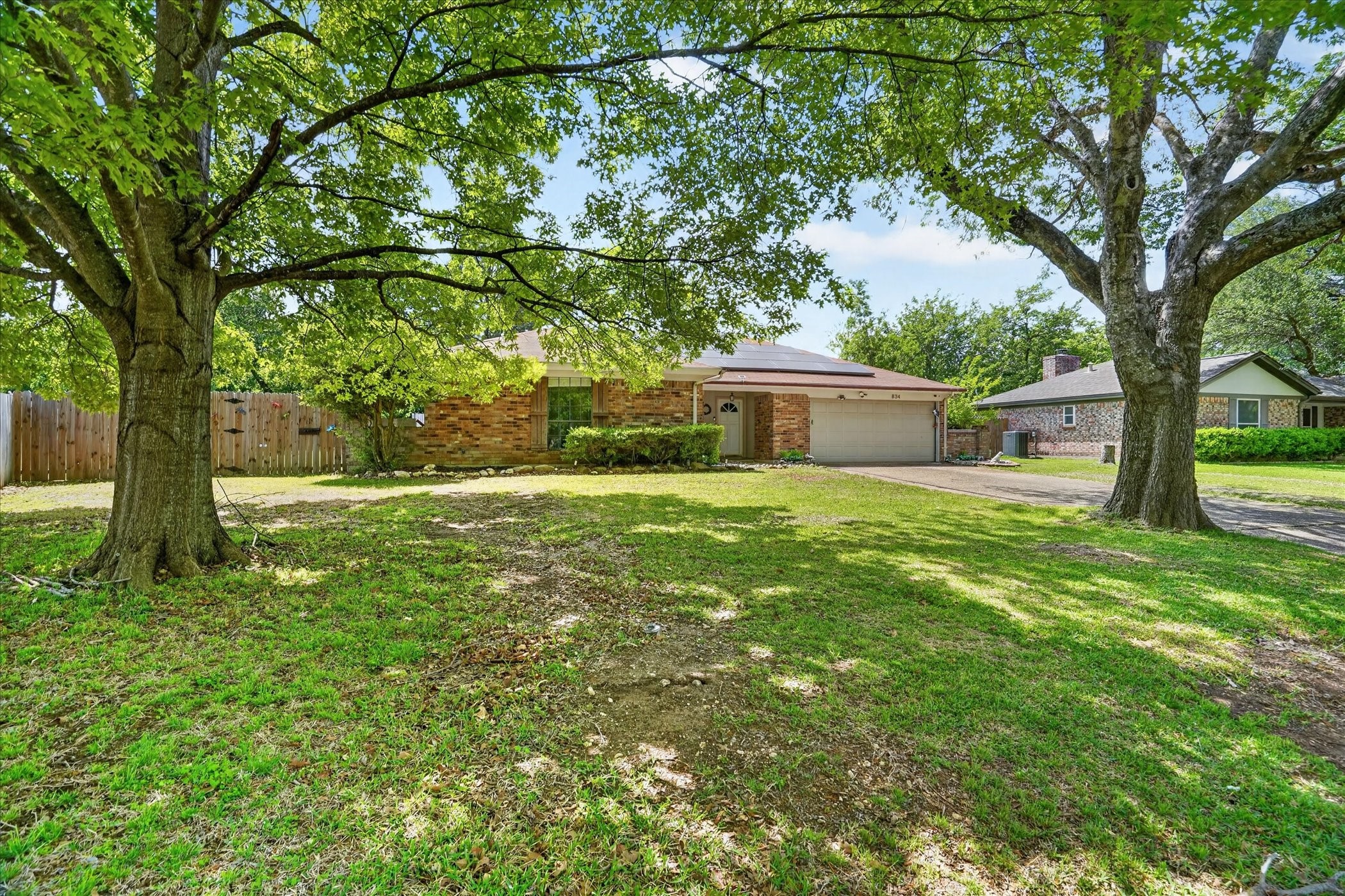 834 S Ridgeway Drive Cleburne TX 76033