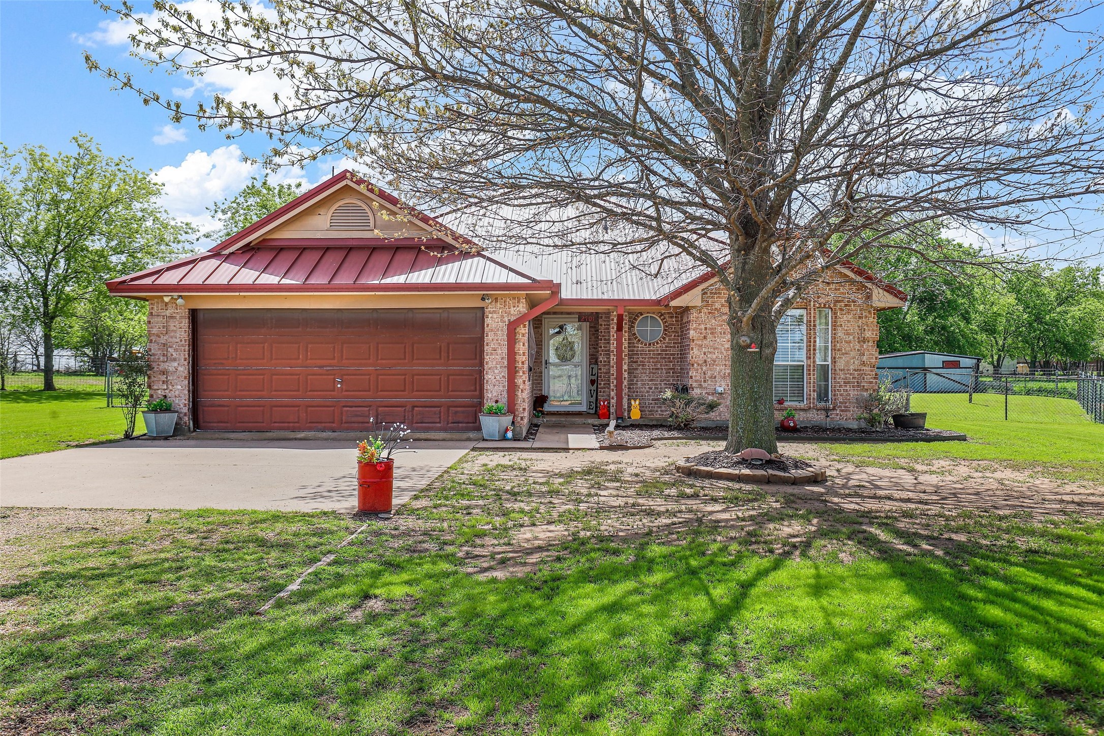 2701 County Road 1125b Cleburne TX 76033
