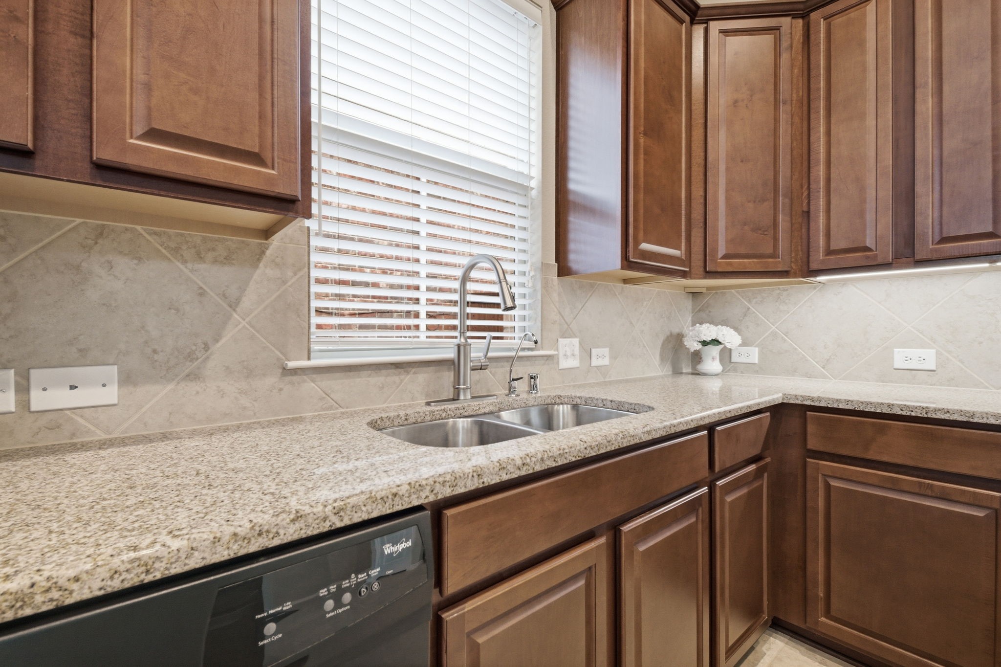 1308 Isabella Lane Savannah TX 76227