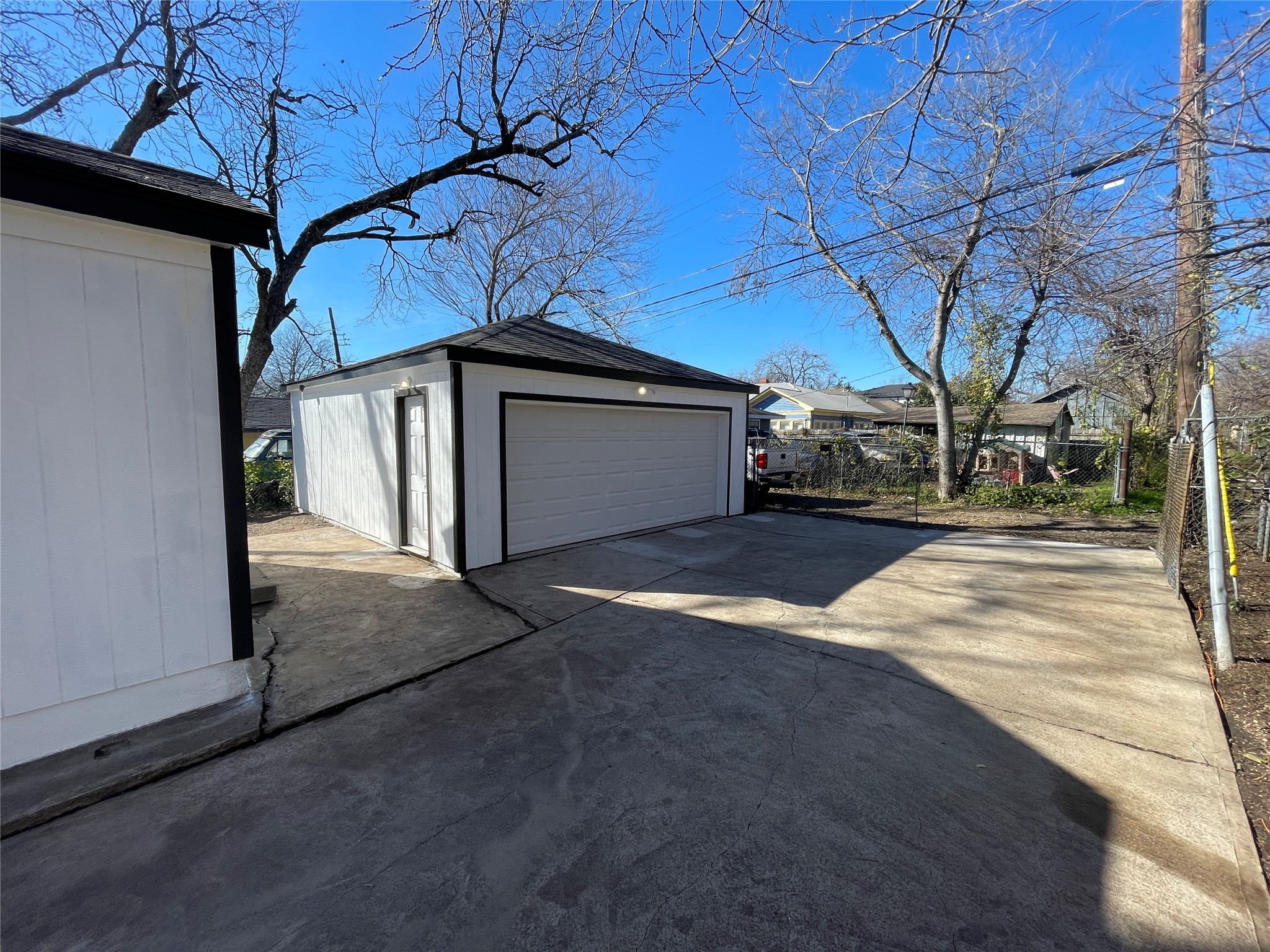 6011 E Grand Avenue Dallas TX 75223