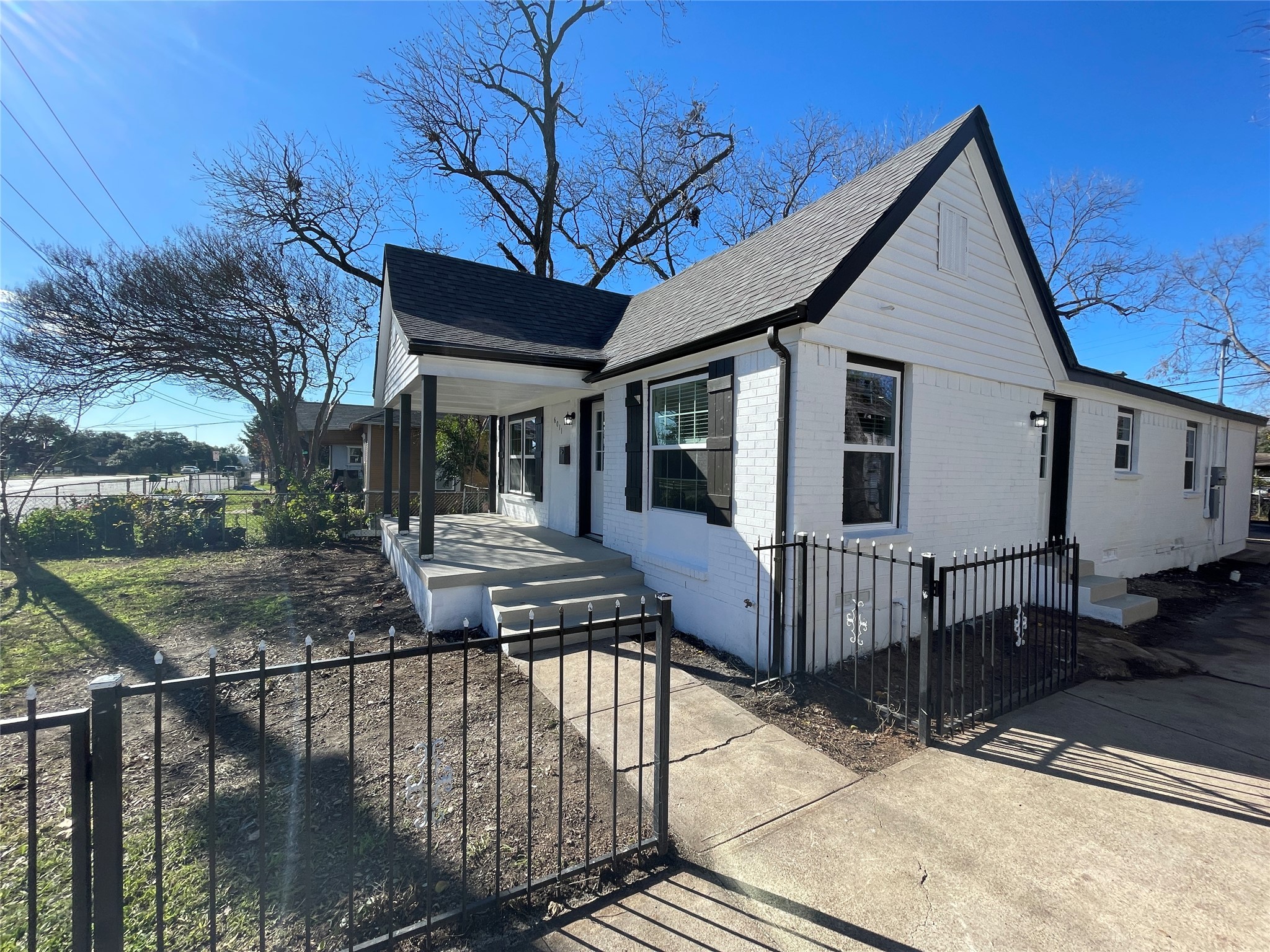 6011 E Grand Avenue Dallas TX 75223
