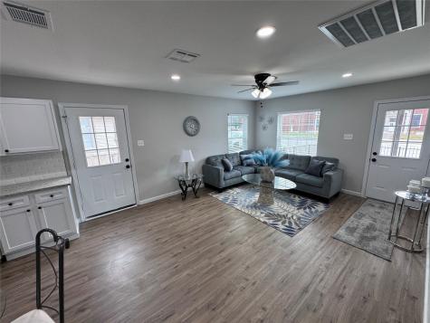 6011 E Grand Avenue Dallas TX 75223