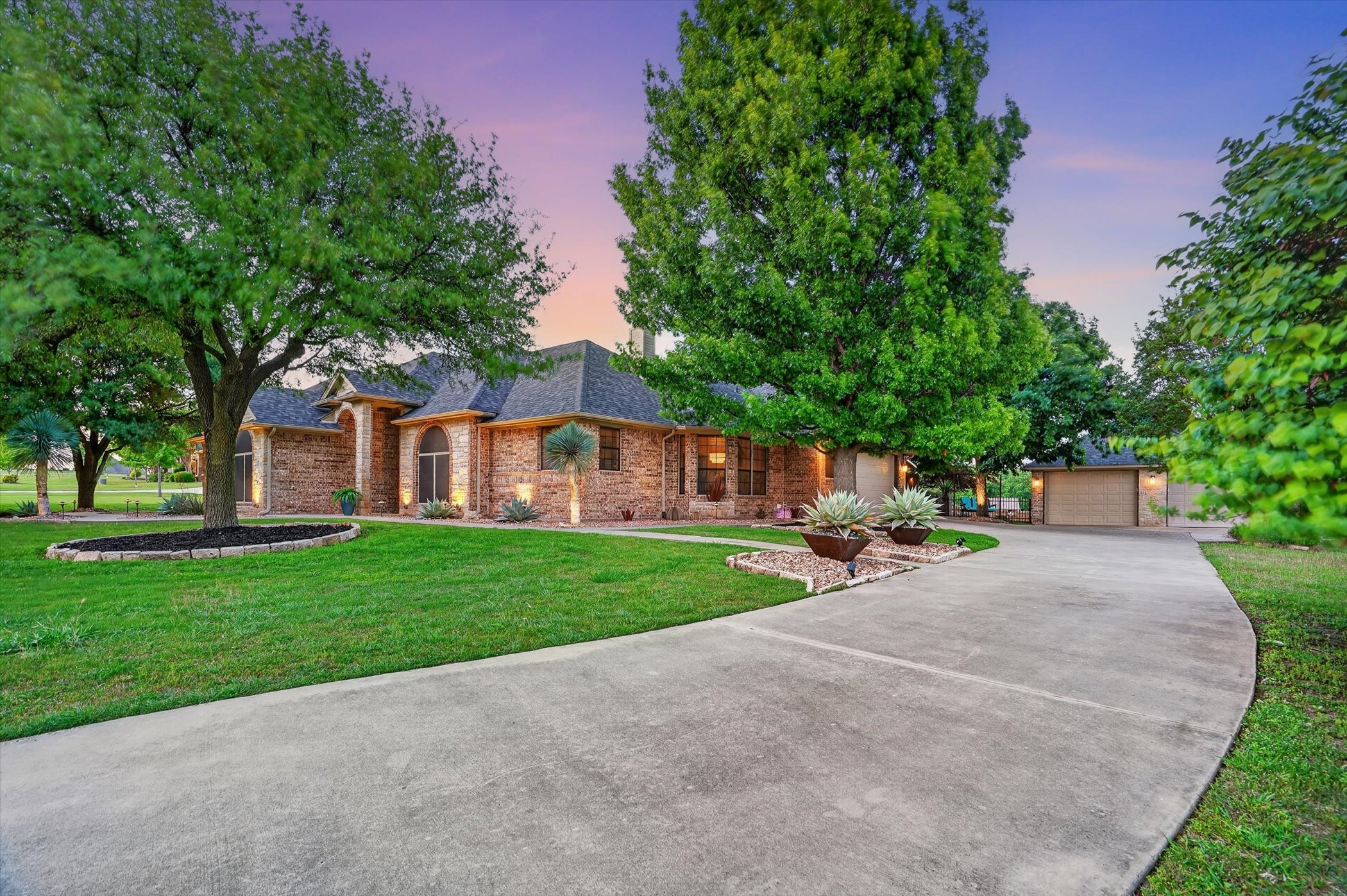 152 N Star Crossing Lane Weatherford TX 76088