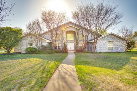 114 Oriole Street Weatherford TX 76086