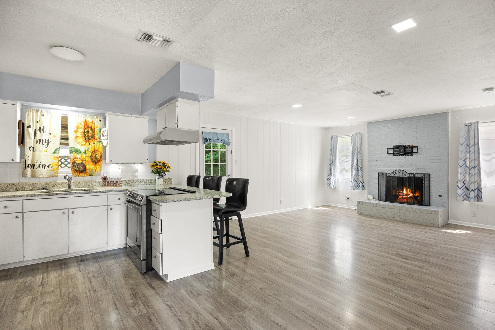 401 Langley Avenue Everman TX 76140