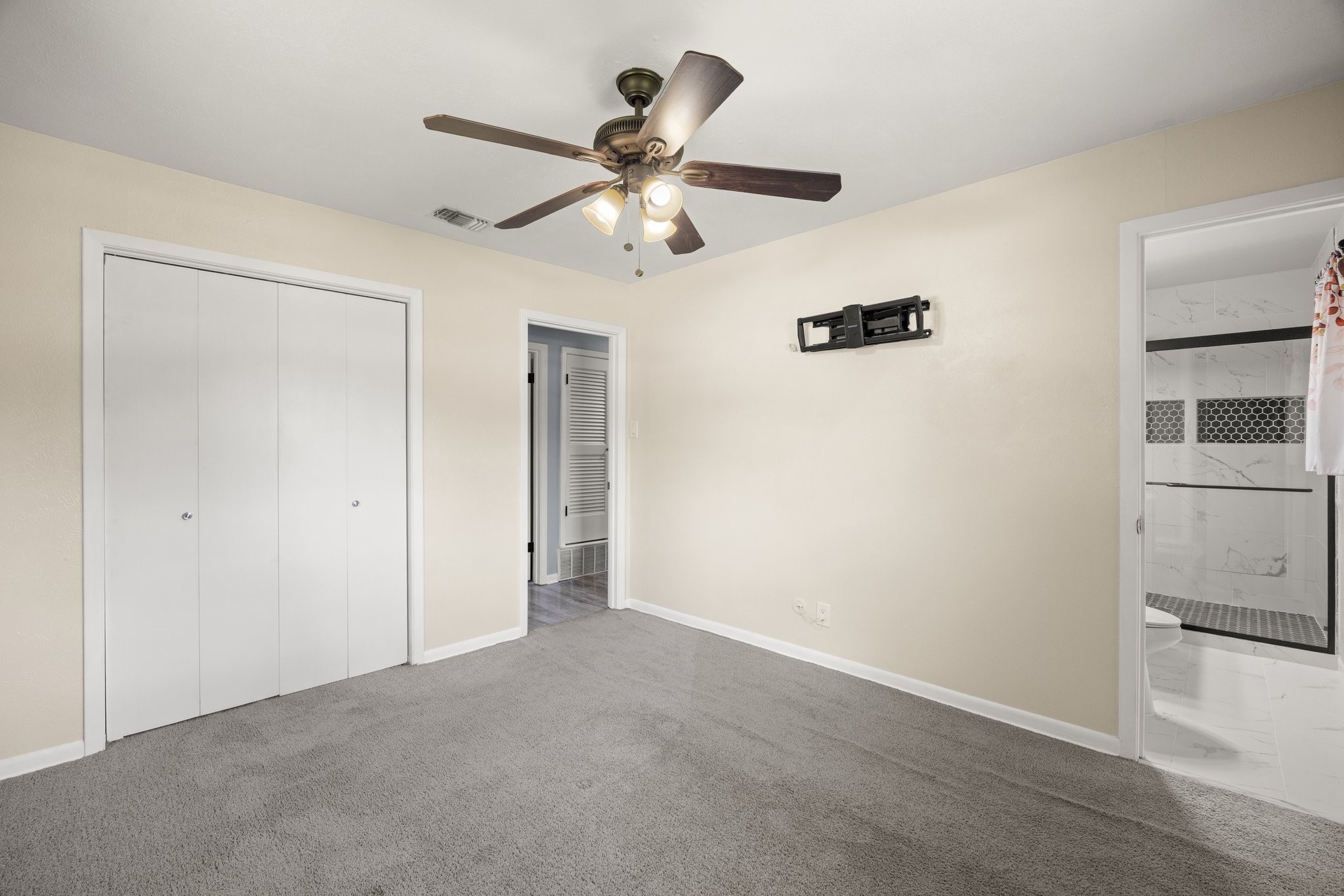 401 Langley Avenue Everman TX 76140