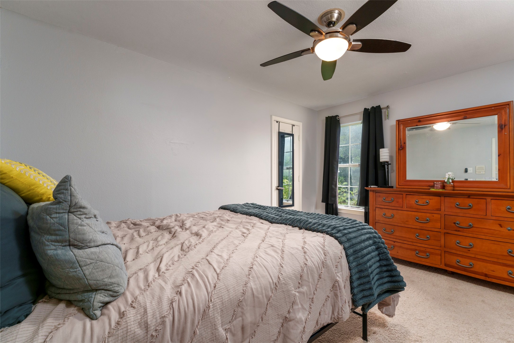 829 Woodridge Drive Fort Worth TX 76120