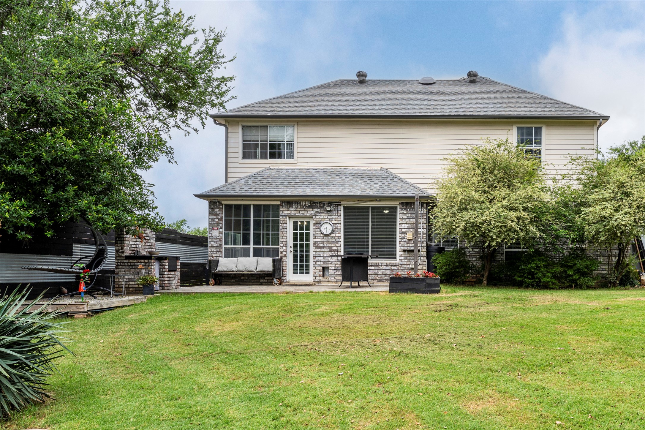 829 Woodridge Drive Fort Worth TX 76120
