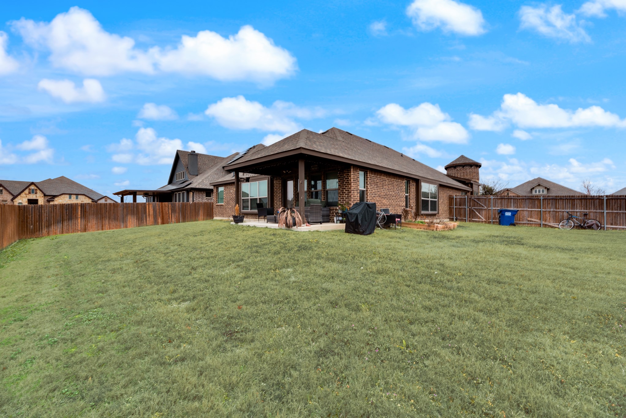 316 Primrose Court Glenn Heights TX 75154