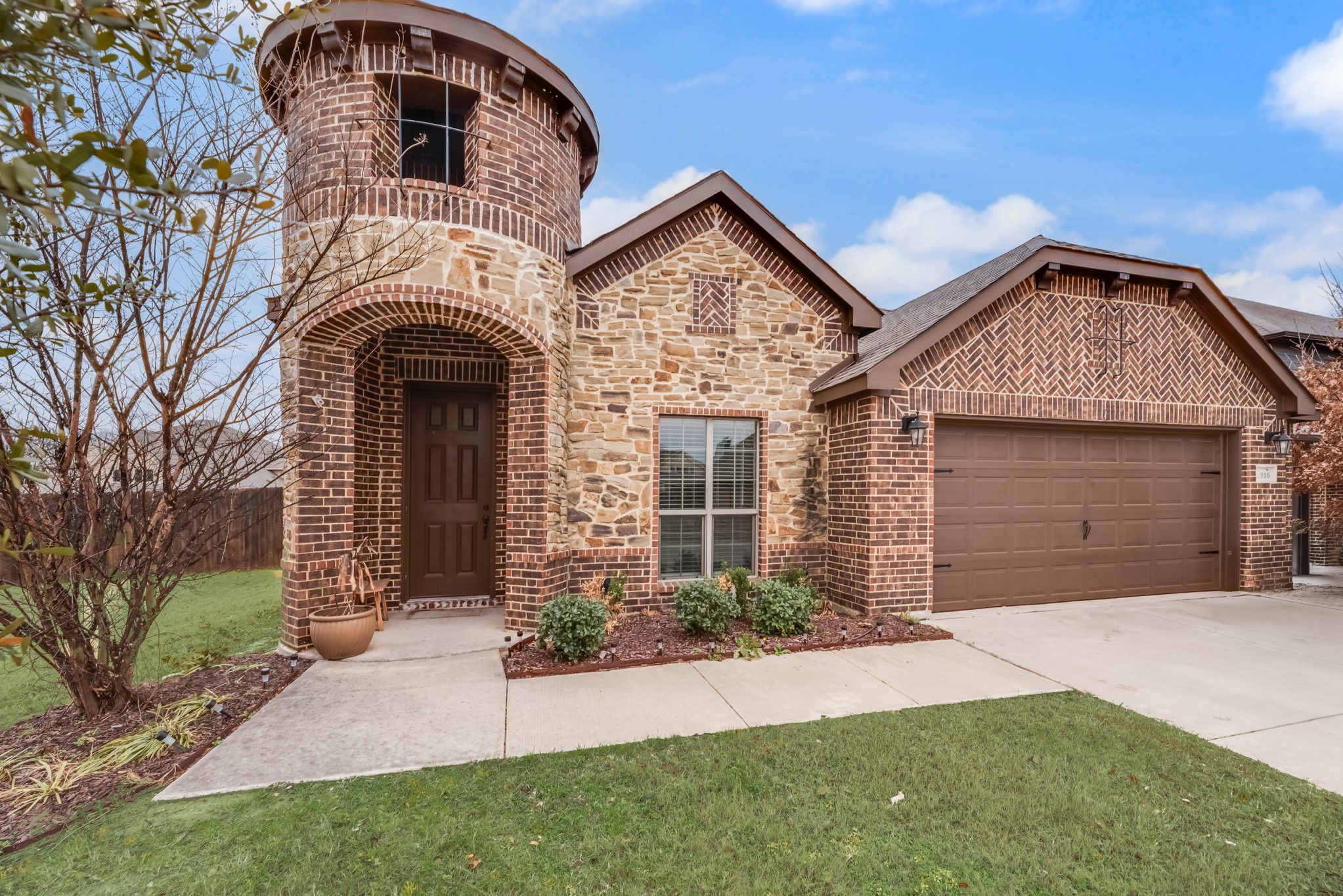 316 Primrose Court Glenn Heights TX 75154