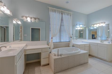 8313 Bayberry Avenue Lantana TX 76226