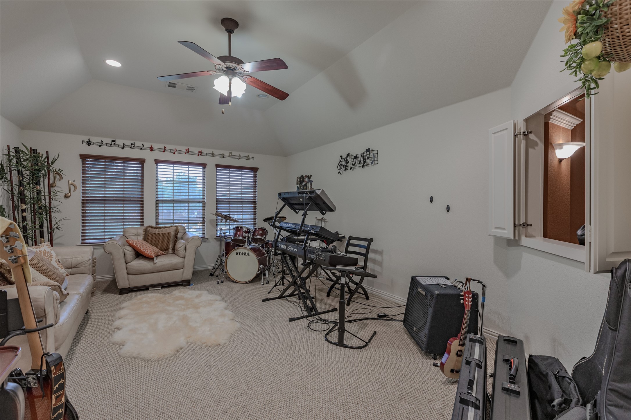 8313 Bayberry Avenue Lantana TX 76226