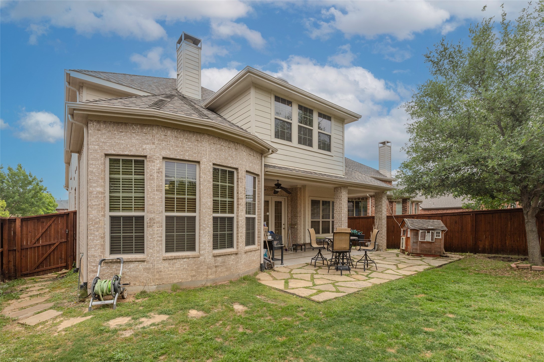 8313 Bayberry Avenue Lantana TX 76226