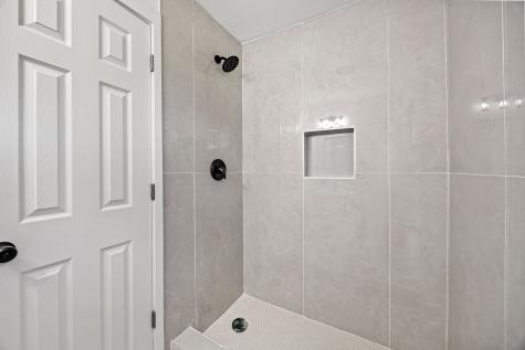 1631 Roundrock Trail Mesquite TX 75149