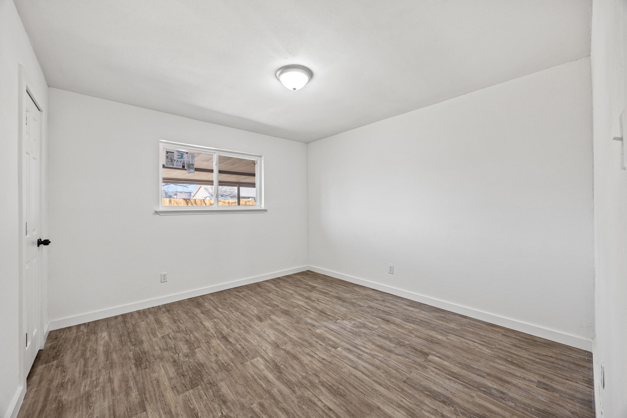 1631 Roundrock Trail Mesquite TX 75149