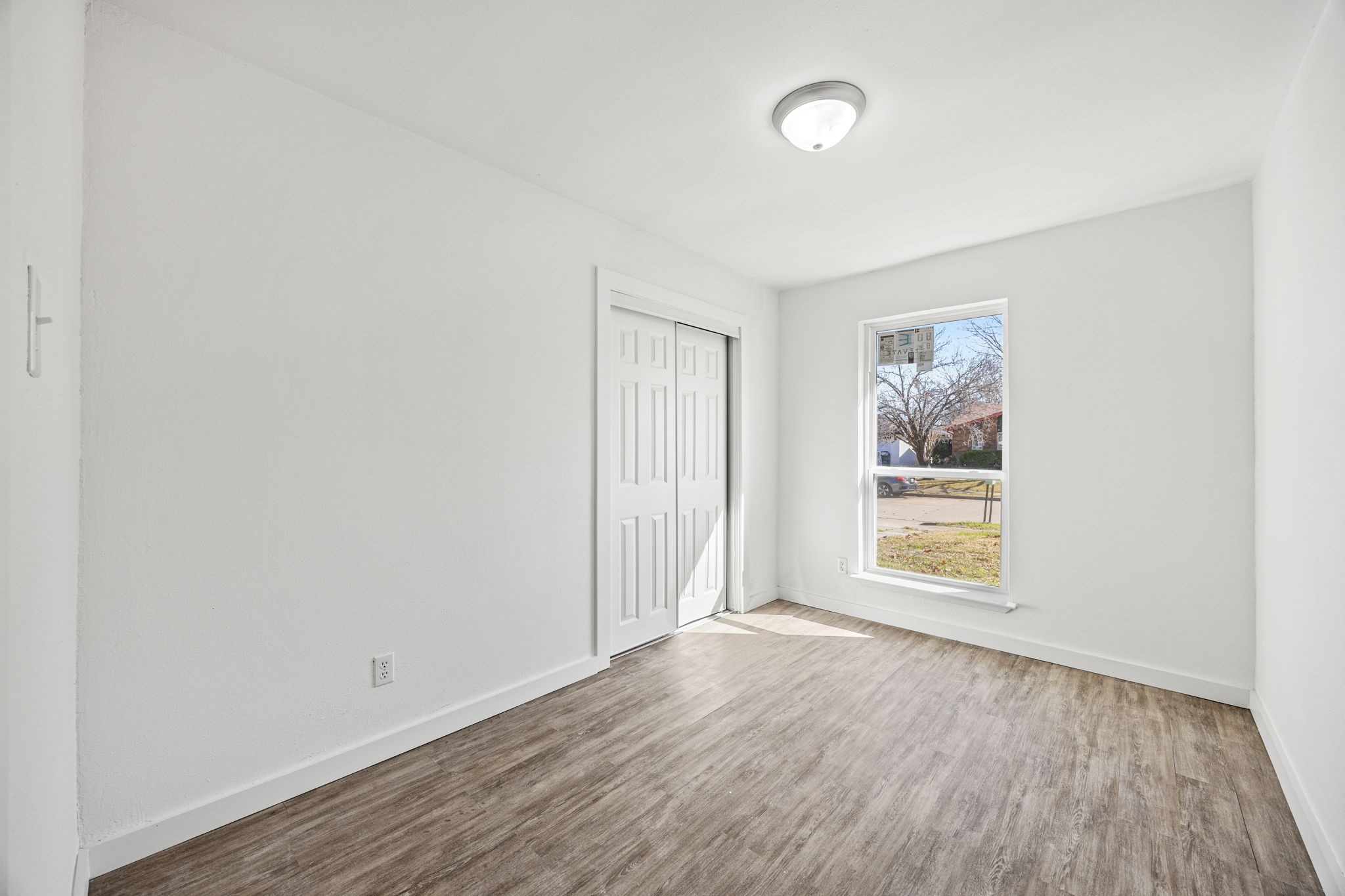 1631 Roundrock Trail Mesquite TX 75149
