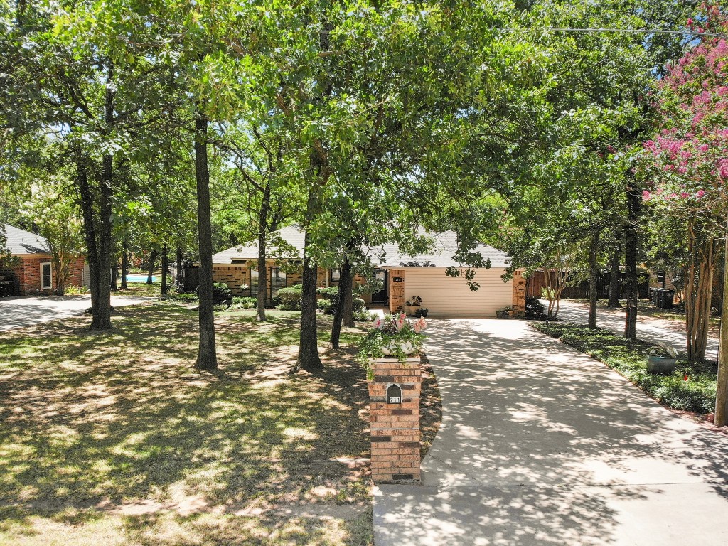 211 Surveyors Road Krugerville TX 76227