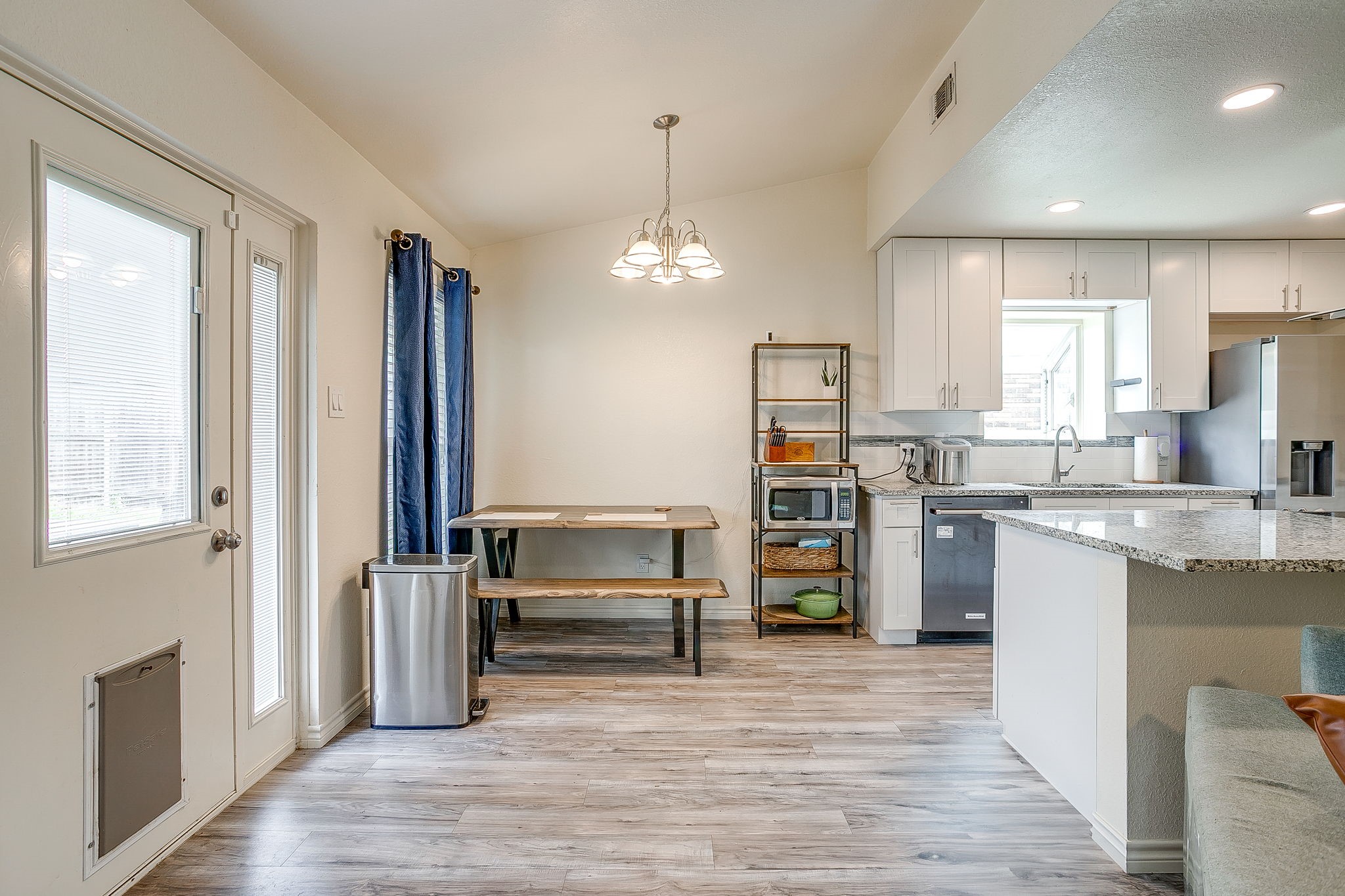 2135 Reverchon Drive Arlington TX 76017