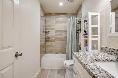 2135 Reverchon Drive Arlington TX 76017