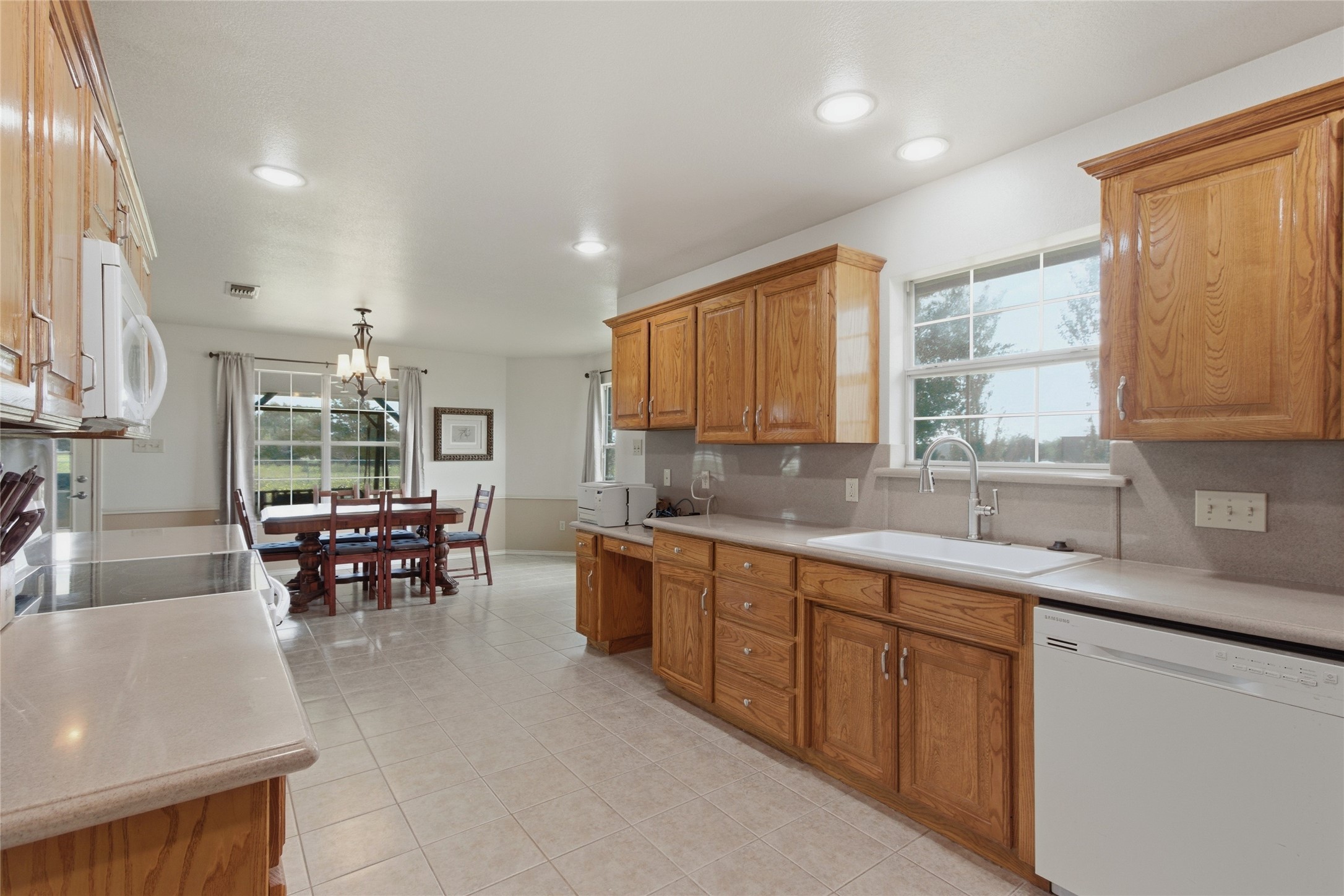 137 Judah Circle Trenton TX 75490