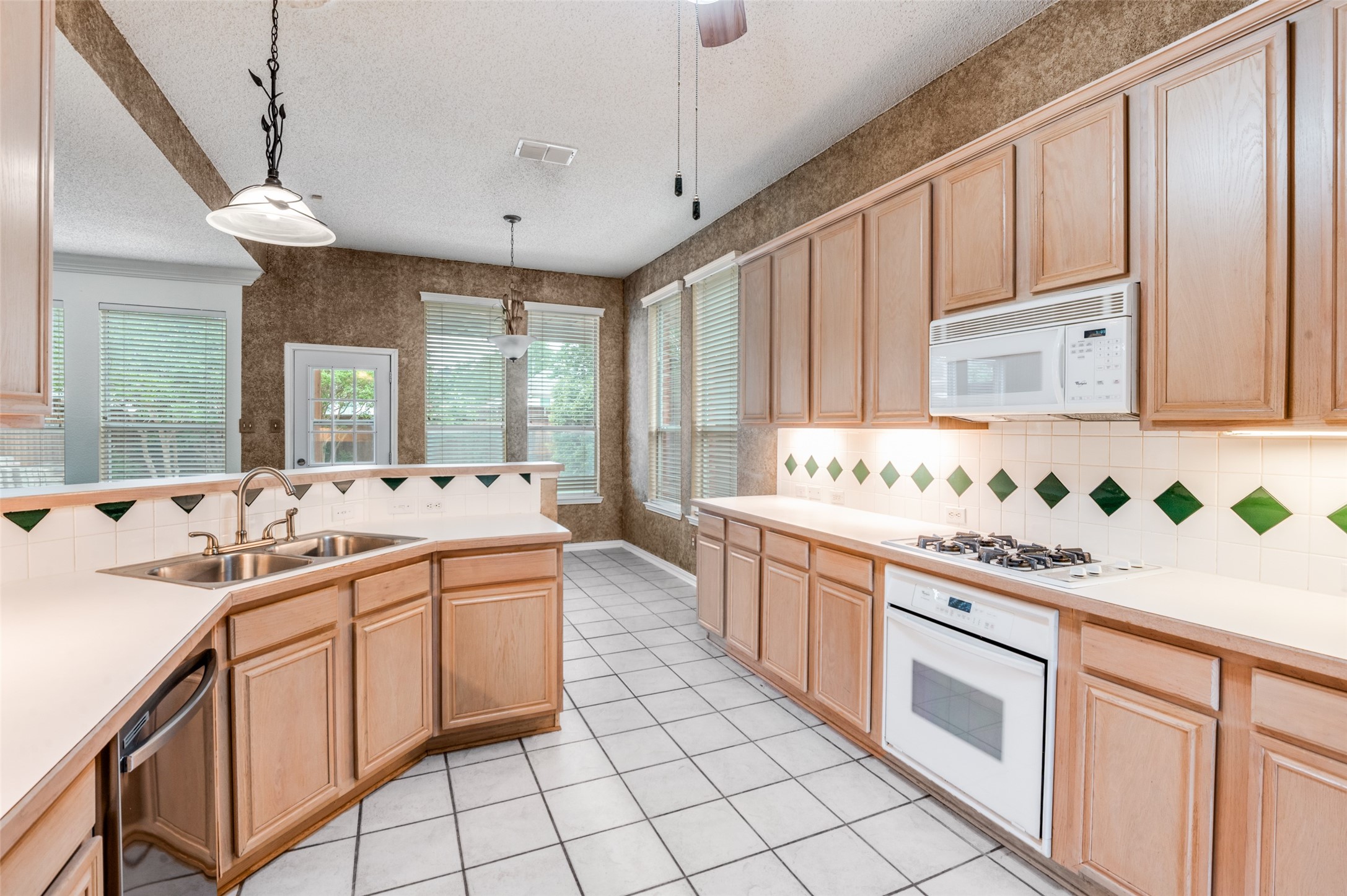 3516 Mason Drive Plano TX 75025