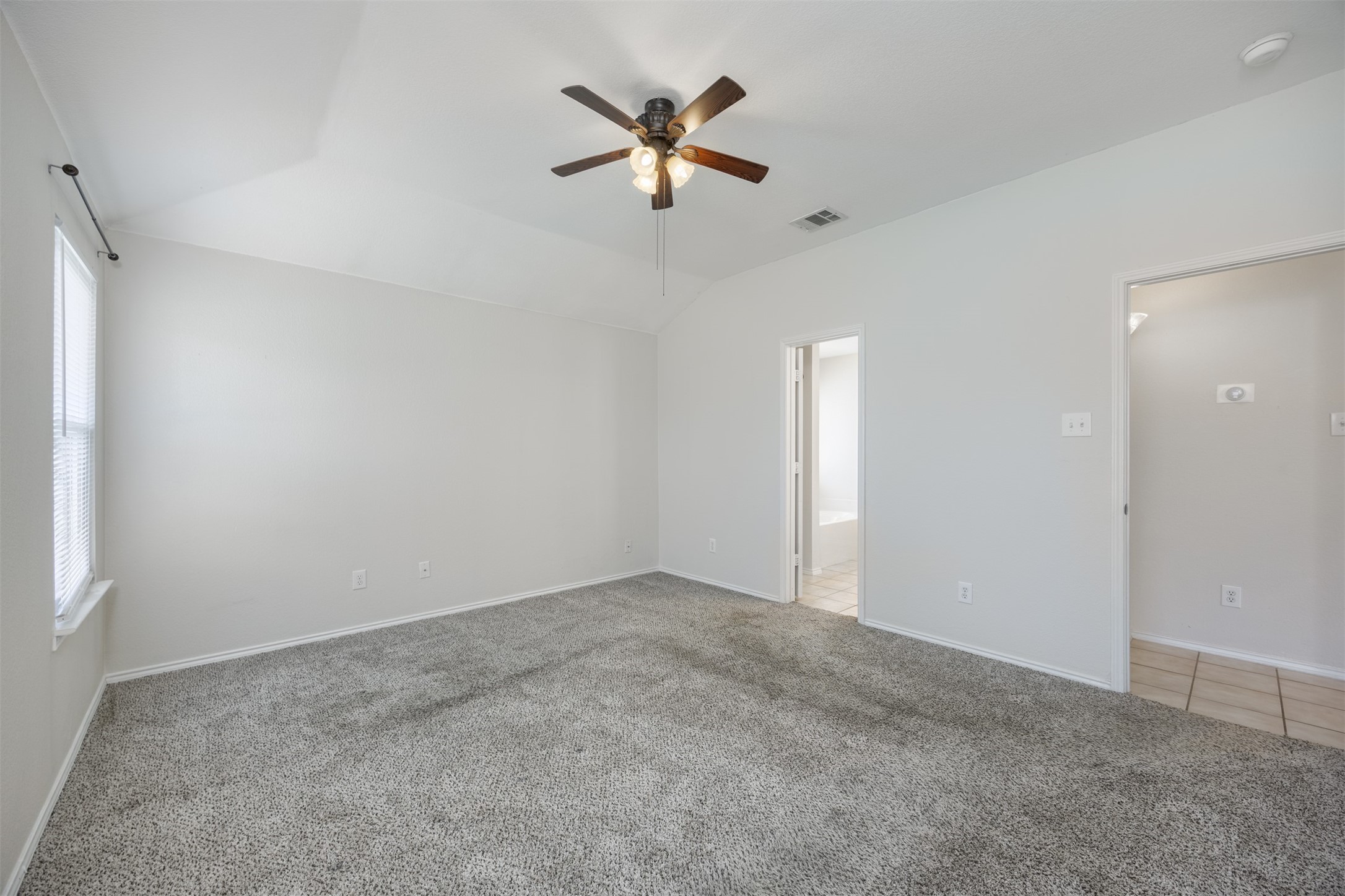 112 Tripp Trail Denton TX 76207
