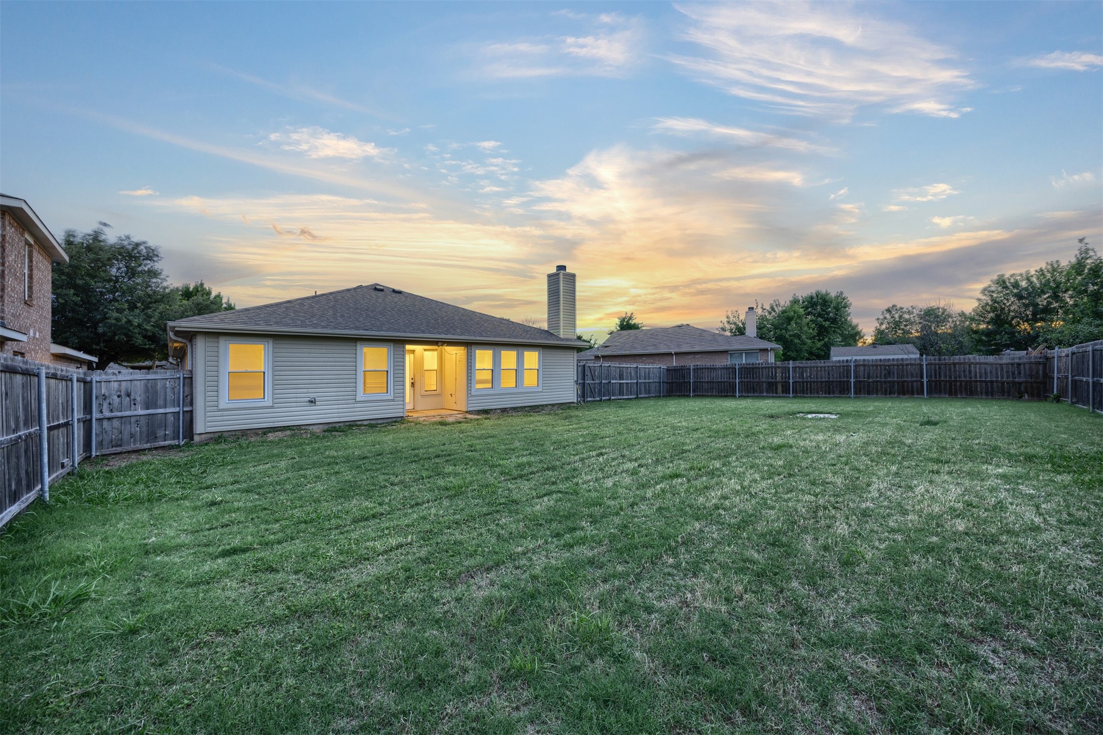 112 Tripp Trail Denton TX 76207