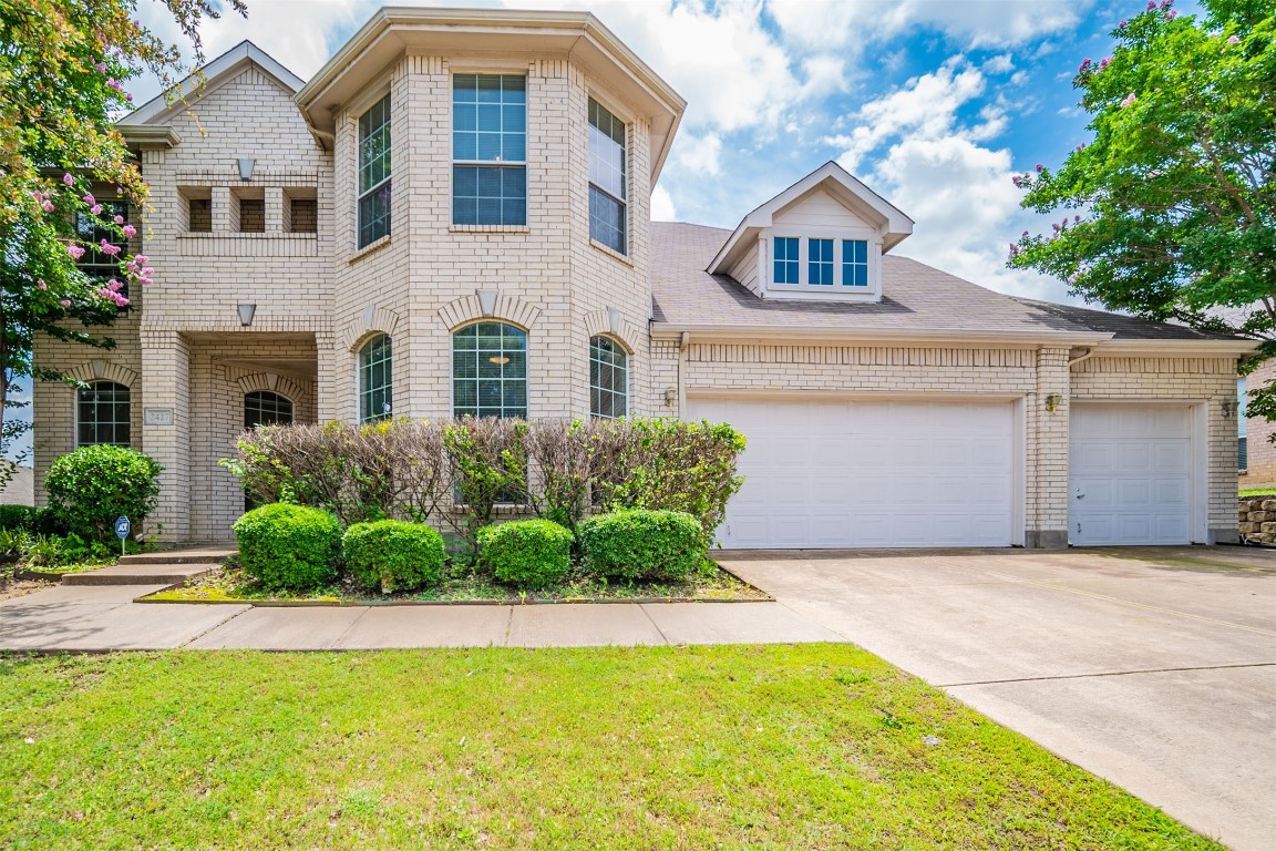 2427 Pebblebrook Court Grand Prairie TX 75050