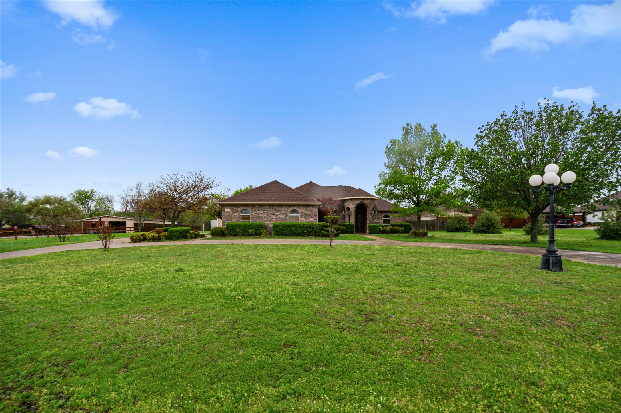 2155 County Road 406 Mckinney TX 75071