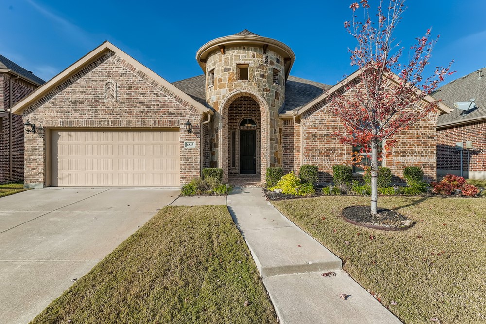 6833 San Luis Trail Fort Worth TX 76131