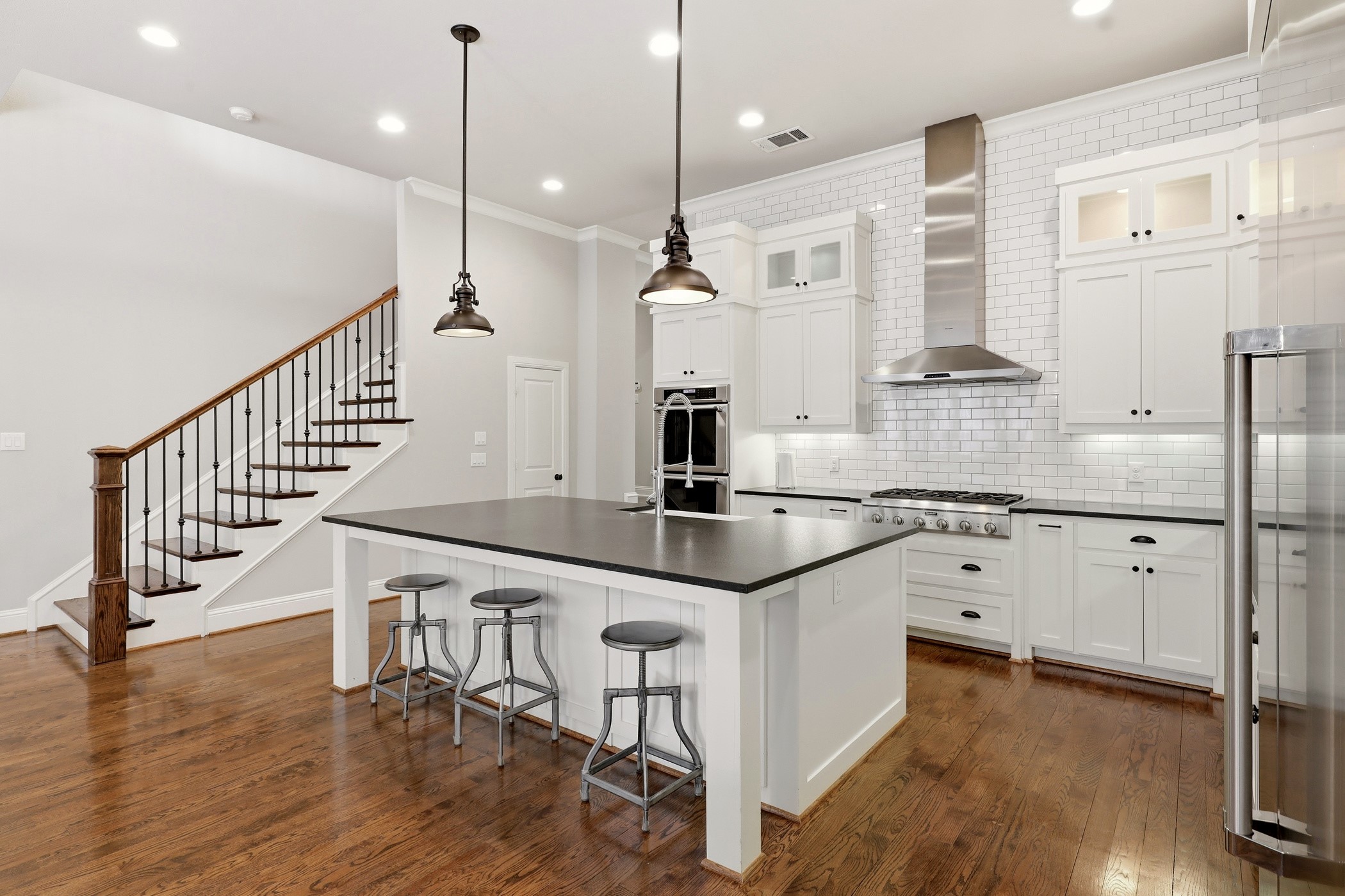 6910 Coronado Avenue Dallas TX 75214