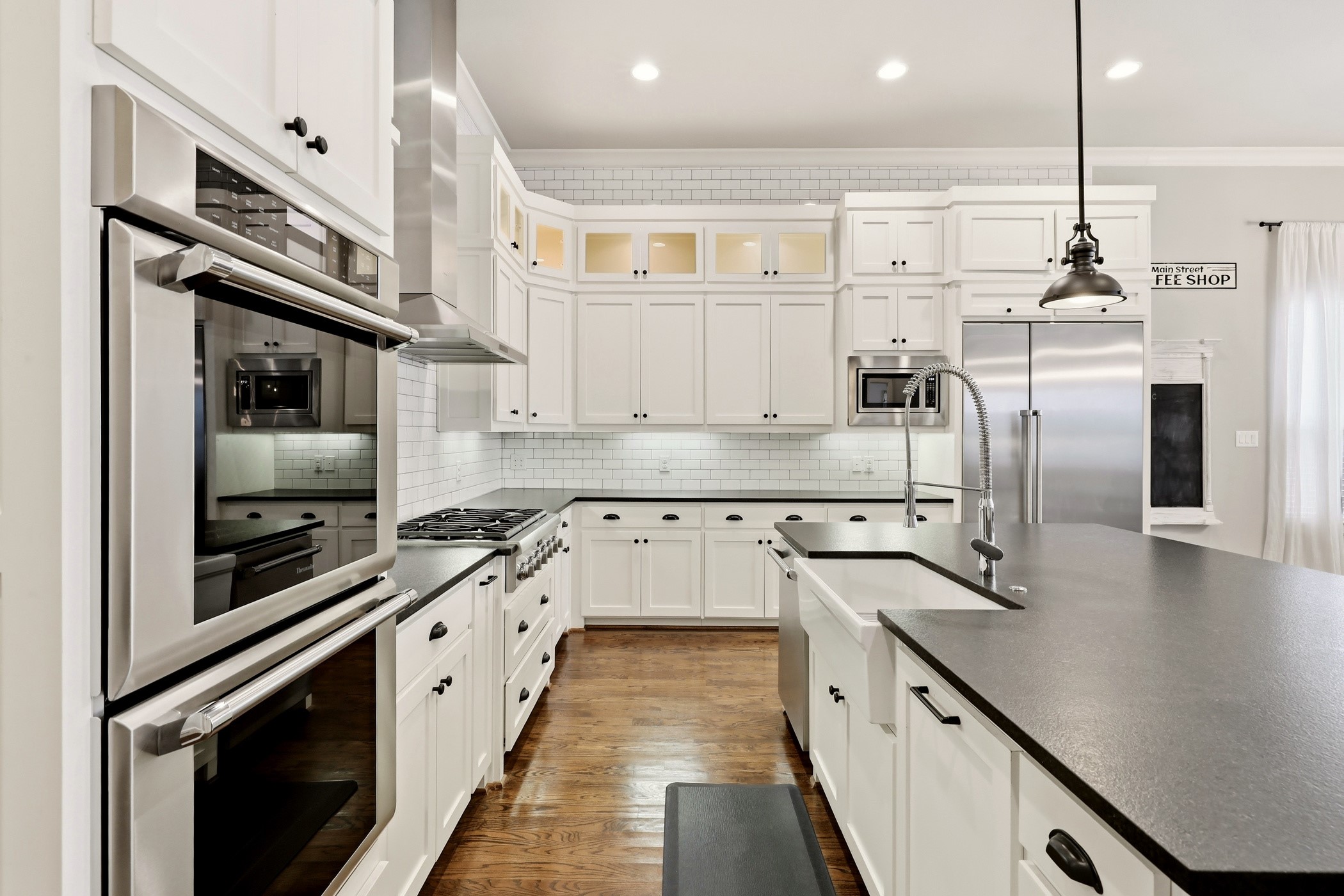 6910 Coronado Avenue Dallas TX 75214
